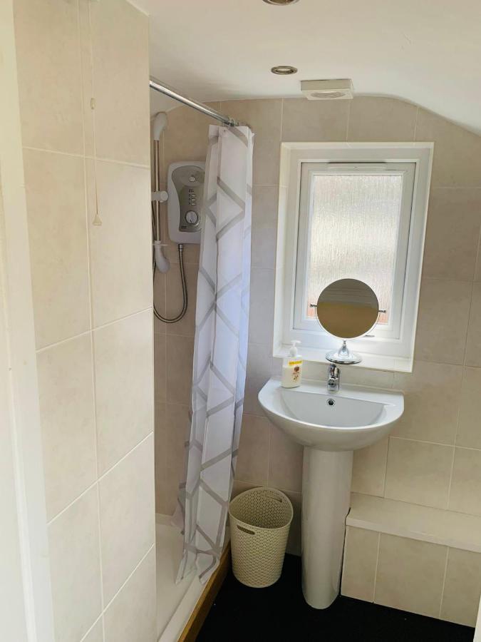 Nevis Rooms - Self Check In With Free Onsite Parking Inverlochy Exteriér fotografie