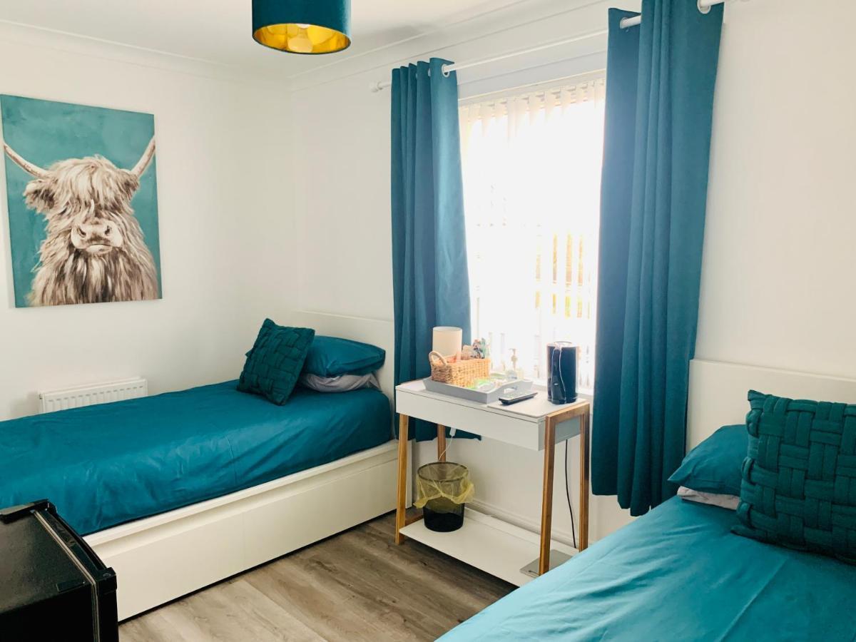 Nevis Rooms - Self Check In With Free Onsite Parking Inverlochy Exteriér fotografie