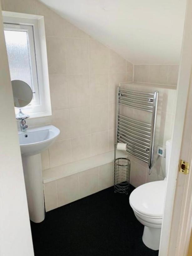 Nevis Rooms - Self Check In With Free Onsite Parking Inverlochy Exteriér fotografie